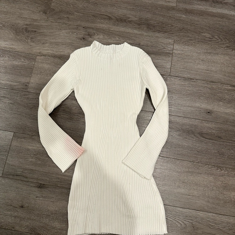 Long Sleeve Ribbed Dress - Picture 3 of 6